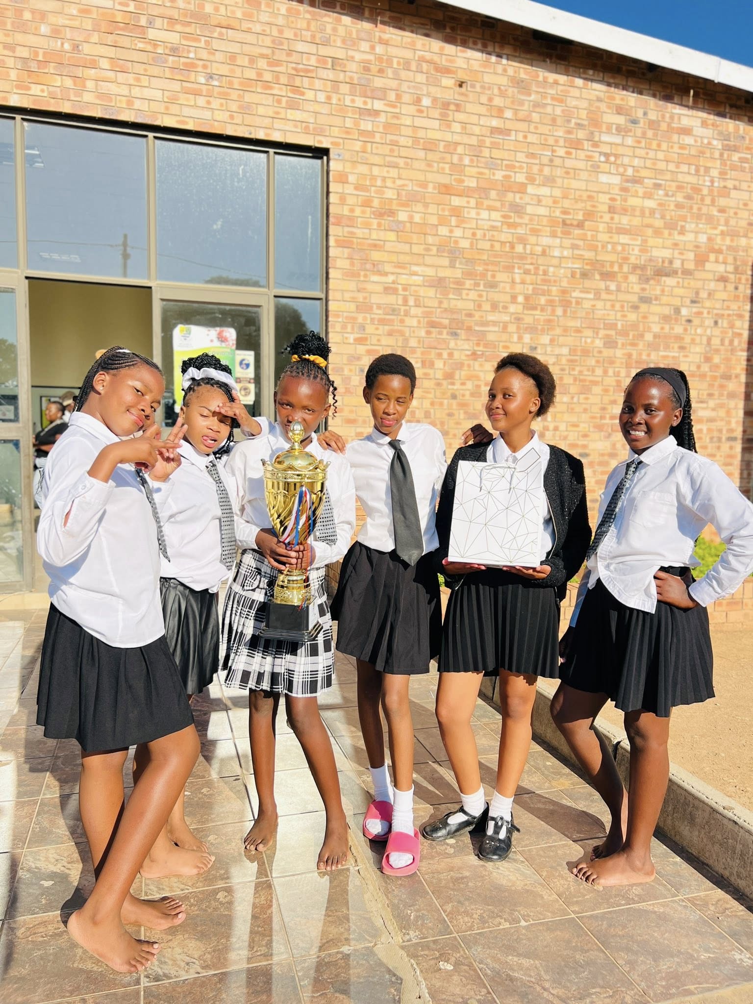 489926529_682529394380932_796459559540472654_n